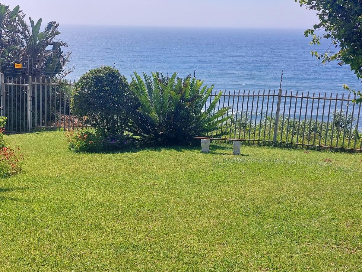 Dolphin Point B&B Дърбан Екстериор снимка